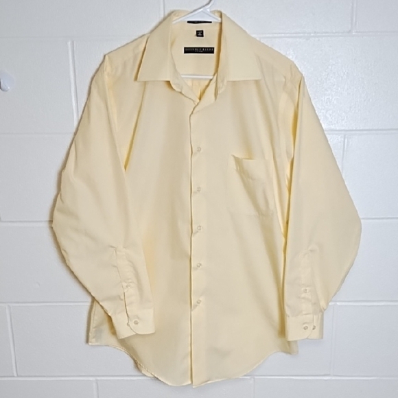 Soft Yelllow Button Up Fitted Dress Shirt Long Sleeve 1 Pocket - Picture 11 of 11